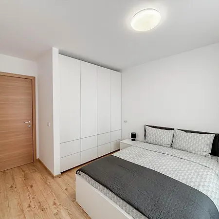 Apartment Ember Green *