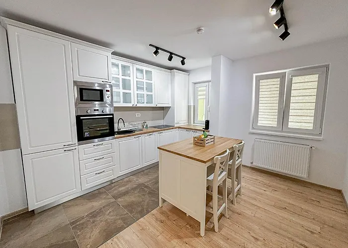 Апартаменты Ember Green *